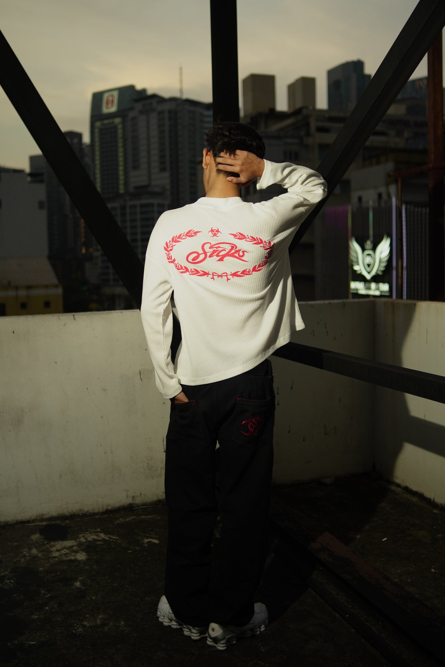 IVORY REIGN WAFFLE TEE